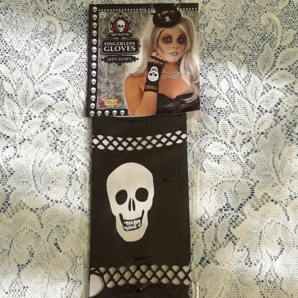 Fishnet Fingerless Gloves